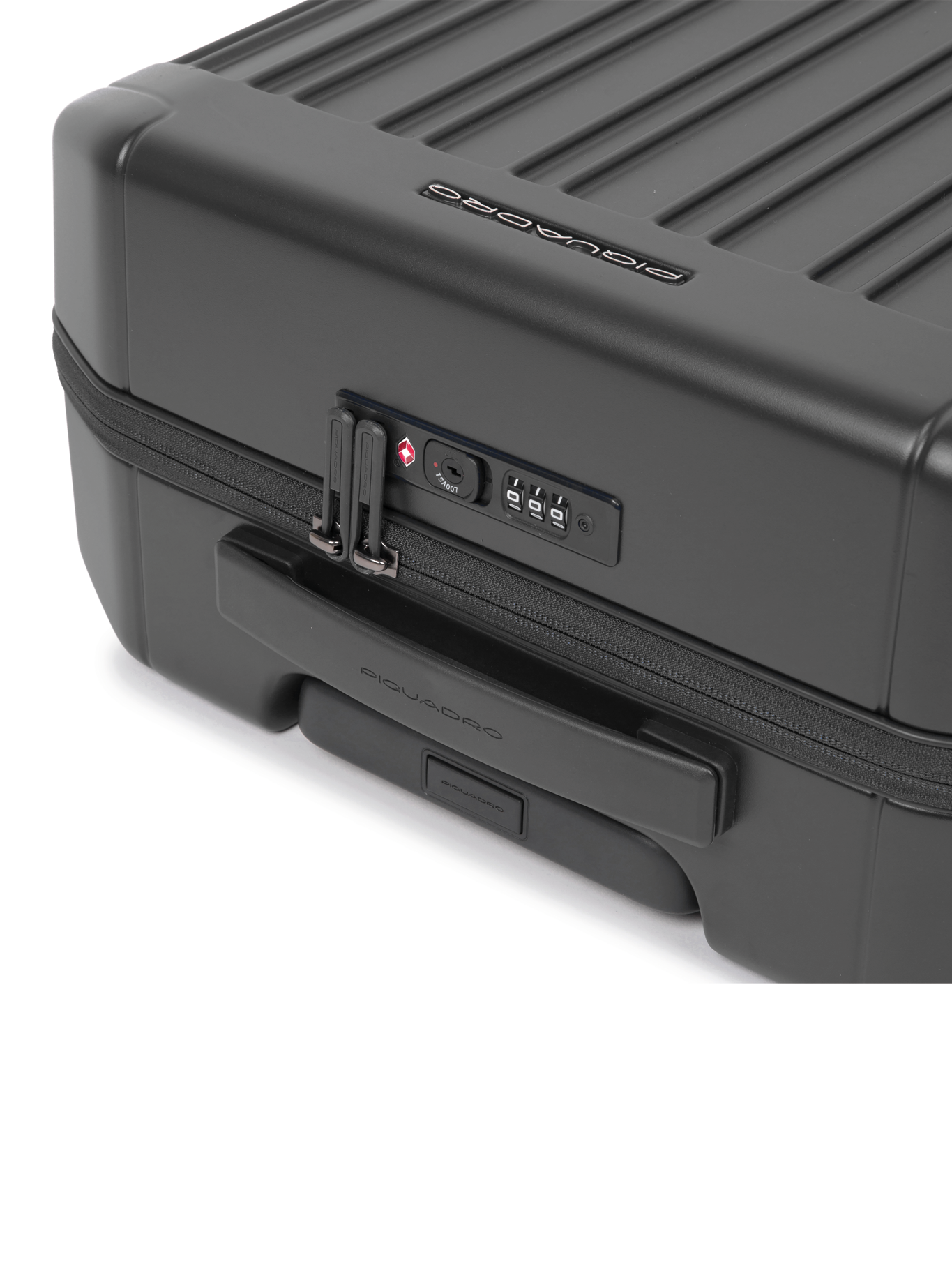 Piquadro Cabin size, ultra slim hardside spinner with TSA lock