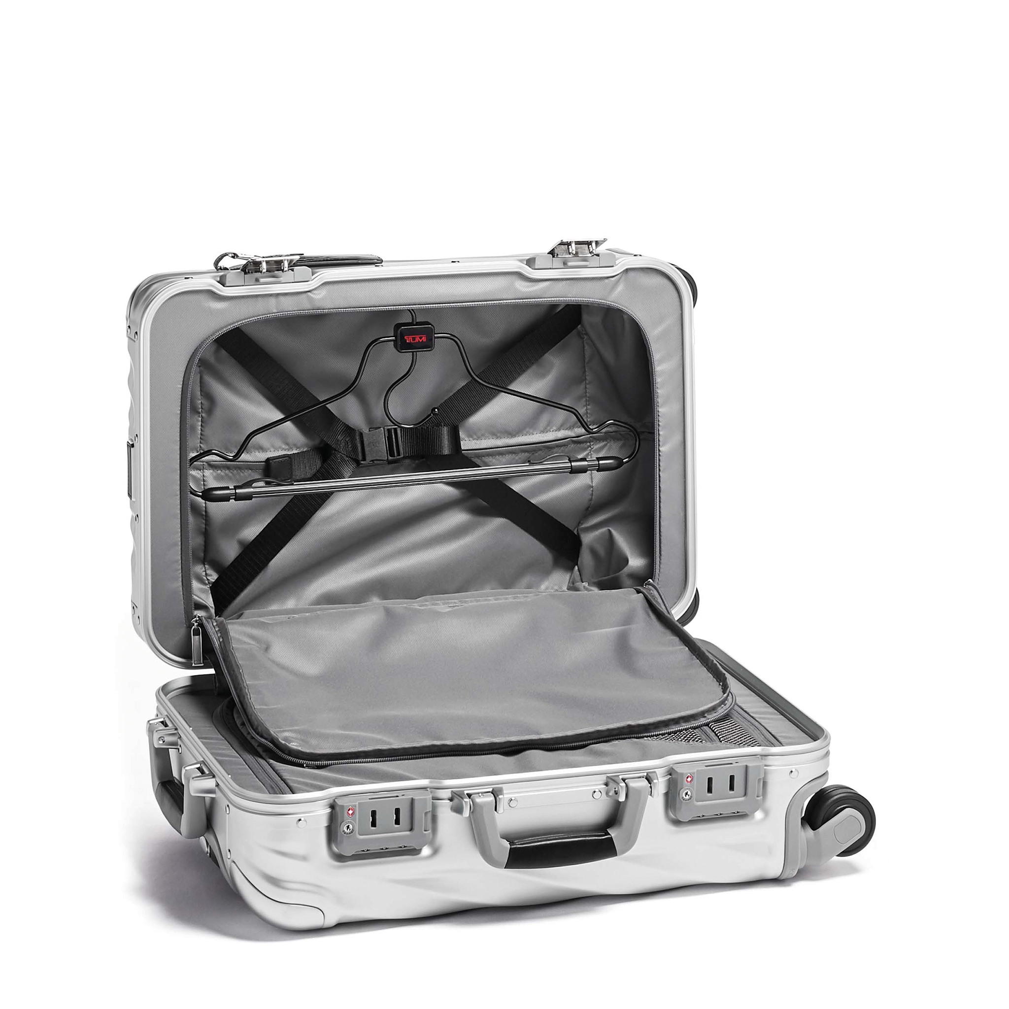 TUMI - International Carry-On 56 cm