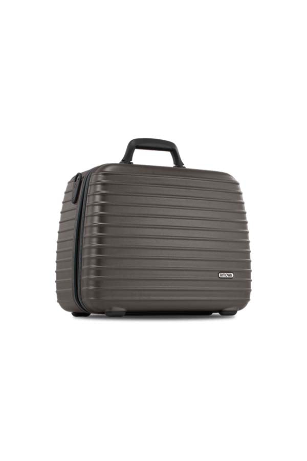 RIMOWA | Salsa Beauty Case – Travel and Business Store