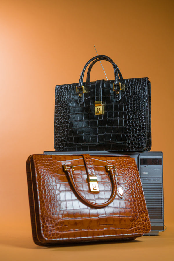 I'santi Vintage Briefcase